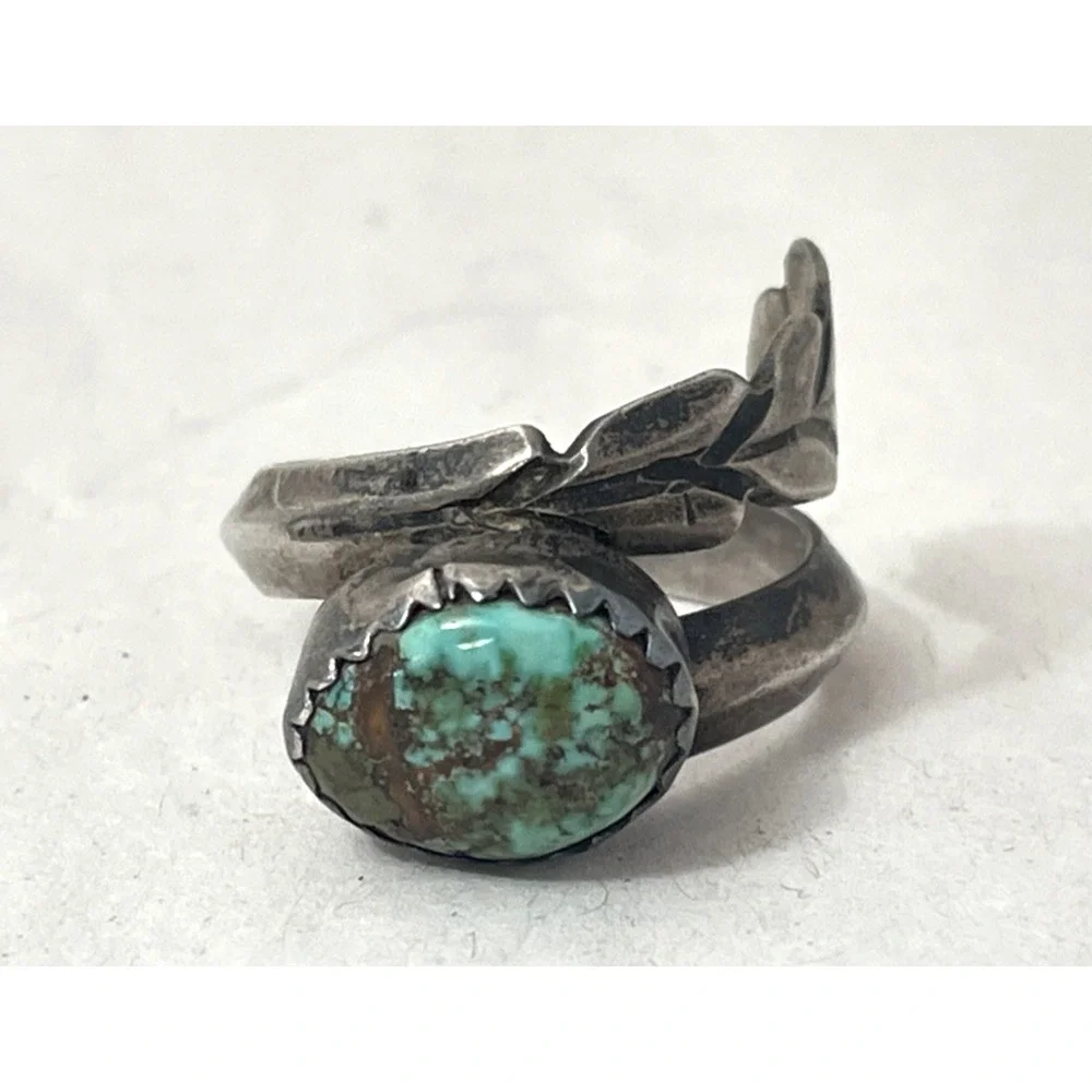 Vintage Sterling Silver Turquoise Ring Leaf Design Rustic Size 6